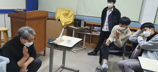 2021학년도 영재학급 물리학part 활동(2차원 충돌_운동량보존 확인).bmp