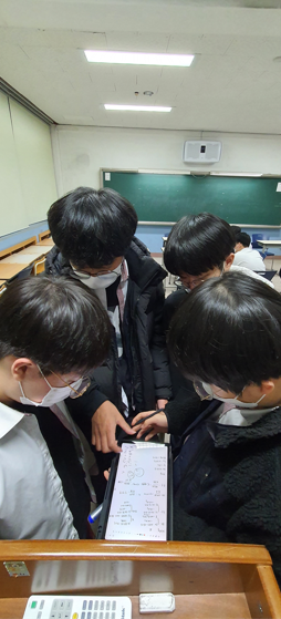 2021학년도 영재학급 물리학part 활동(고체의 비중 탐구실험 결과 및 오차 원인 분석활동(3)).bmp