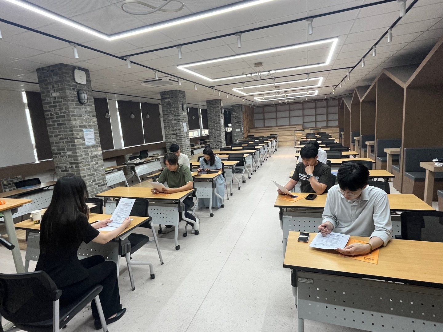 KakaoTalk_20250612_092451360_09.jpg
