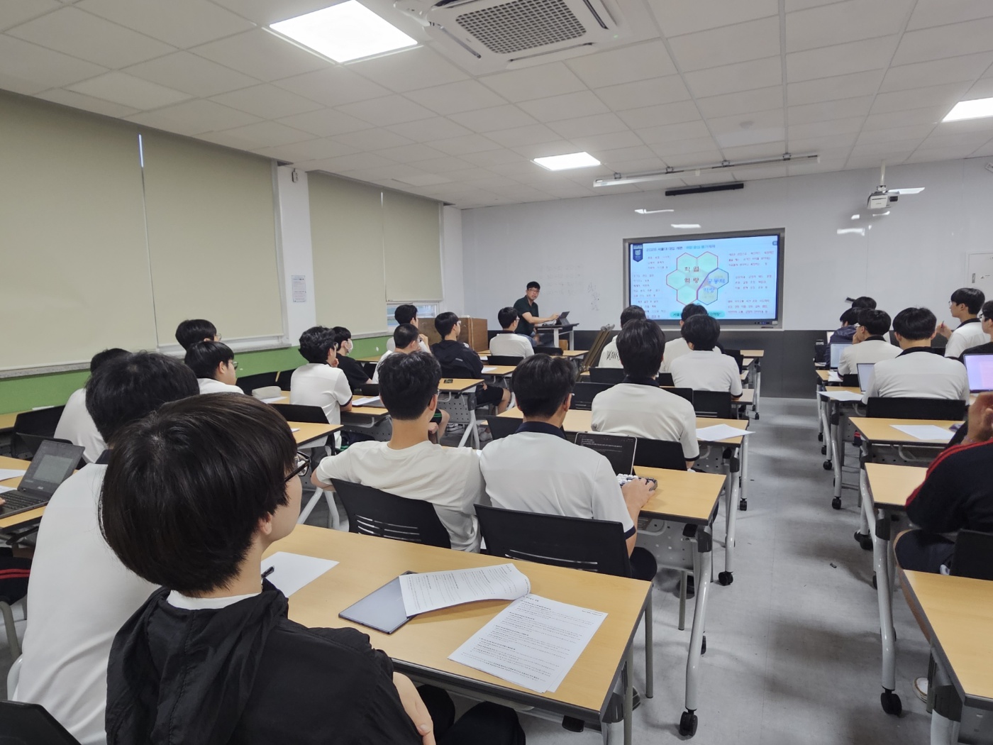 KakaoTalk_20250717_194536228_05.jpg